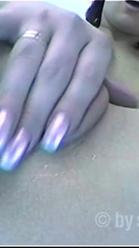Jenny's masturbatie in de zonnestudio