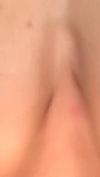 Jej najlepszą umiejętnością jest dać titty jebanie za pomocą jej dużych naturalnych cycków.