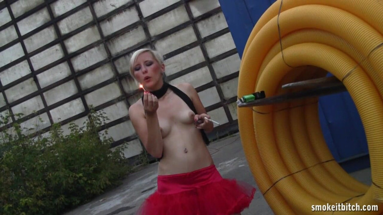 Smoke it bitch: Cute blonde in heels and stockings smokes outdoor