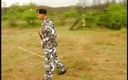 Boy Zone: Geje żołnierze walenie w trójkąt