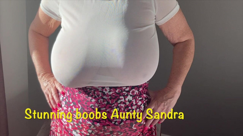 Aunty Sandra vintage girdle queen: Tante Sandra Stript Voor Jullie Allemaal