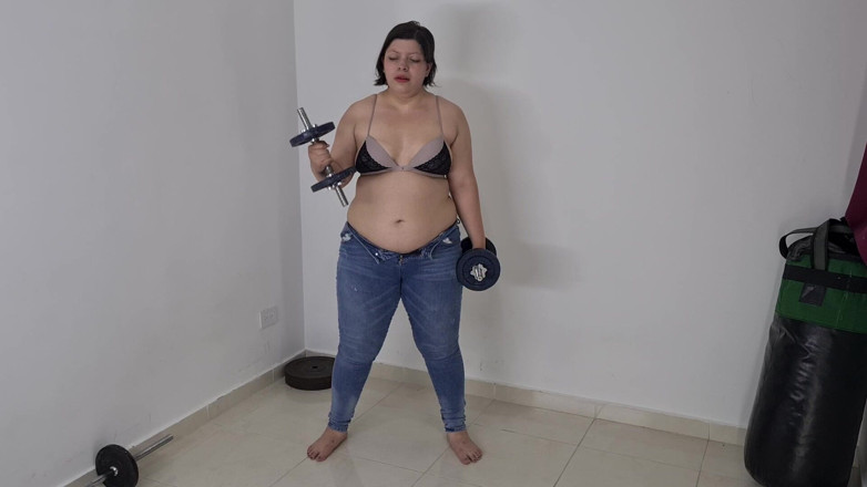 Alice H: Masked Girl Workout