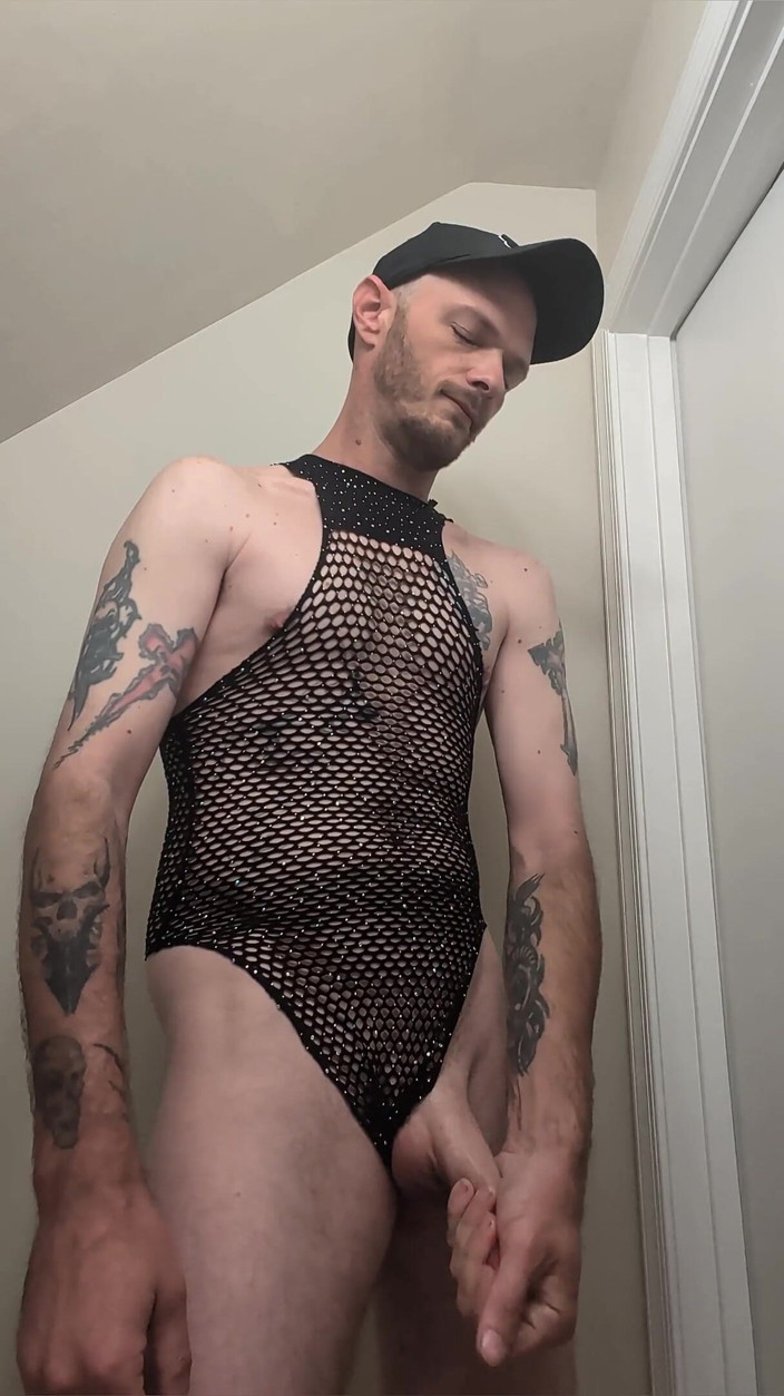 Codi Bonez: I'll Show You My New Trick but Don't Tell Anyone!...