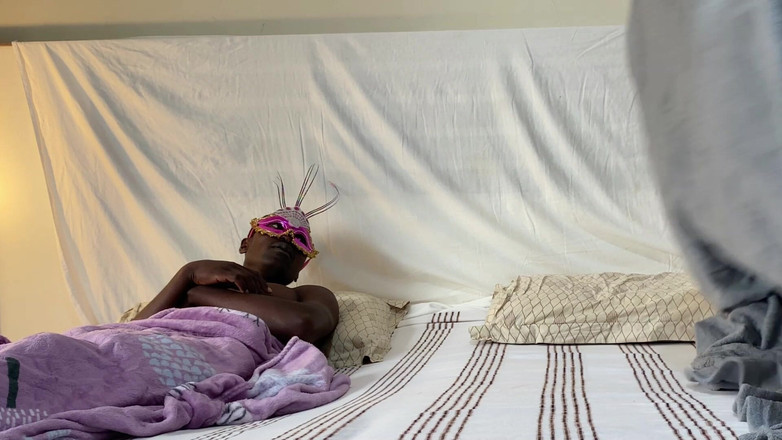 Girlnona: La Moglie Ha Cercato Di Restare Fedele, Ma Non Ho...