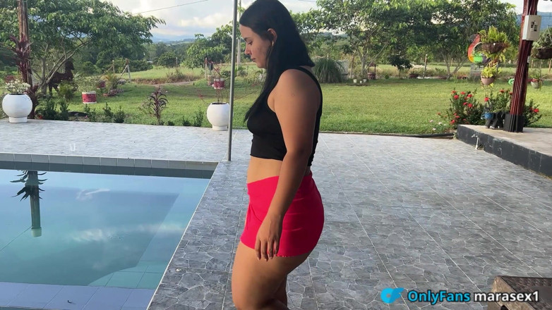 Pronoia Mey: Fucking a Colombian Woman Who Uncaged Me in the Pool