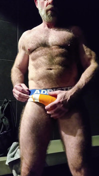 Muscle Bear Showing off His Uncut Cock