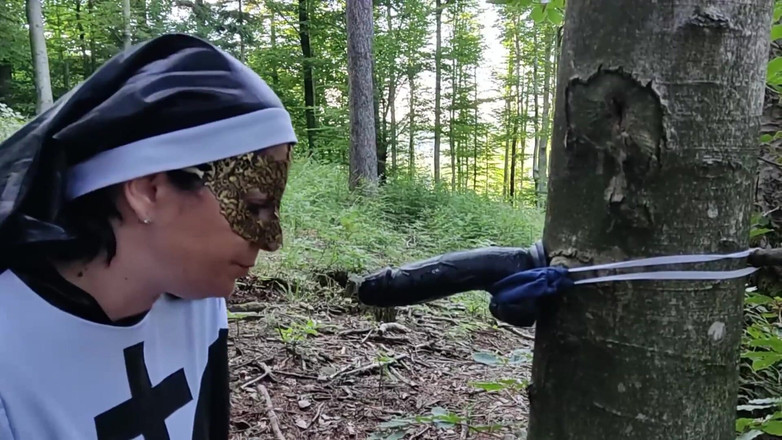 Toilet Mommy: Jakmile odstraníte jeho osobnost, práva, důstojnost, hanbu a identitu, zbude...