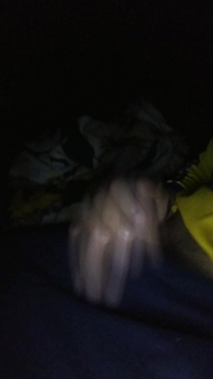 AlexAlejandro13: Je me levais le matin