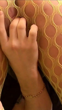 젖탱이 따먹히는 거대한 젖탱이