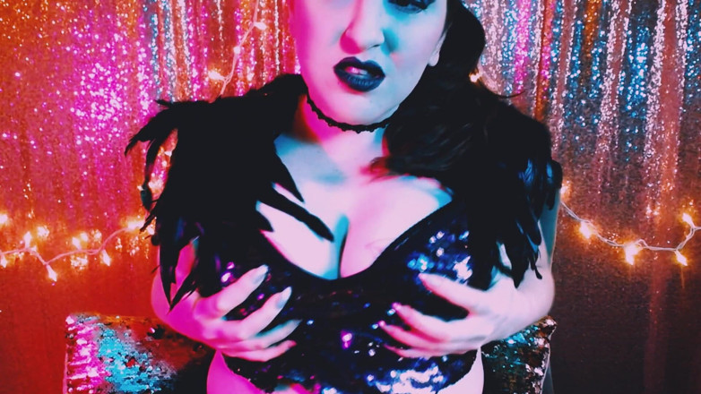 goddessjoules: Krmí se - Succubus Transformace