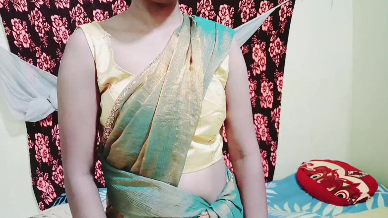 Graphic joy: Full HD New Romantic Sex Devar with Bhabhi Full Enjoy...
