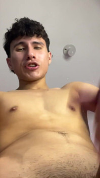 Fierce Solo Ignites Raw Cock Hunger