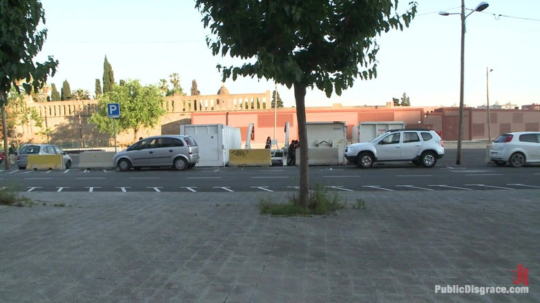 Public Disgrace by Kink: Grandi tette, culo rotondo, in vergogna