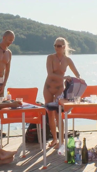 Love and Watercraft - Groupsexgames