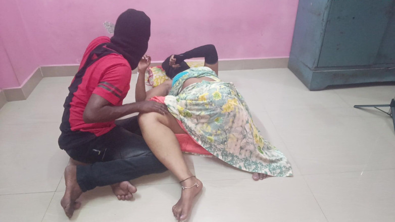 Reshmahotever: Makcik Tamil Saree bercinta panas
