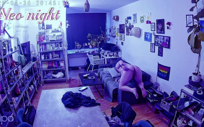 Neo Night Time: Trans uomo masturbazione
