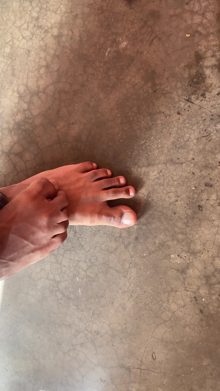 Big dream: Cewek seksi ini lagi asik mainin tubuh aduhainya!