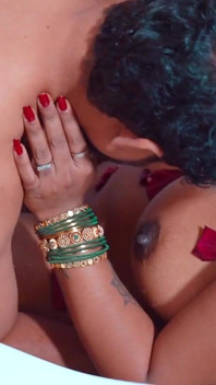 Indian Hot Lady Seduce by Naughty Guy in the Sexy Night