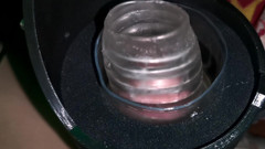 SEXY_GUYBEST: Un robot care se masturbează testează rezistența unui penis mare.