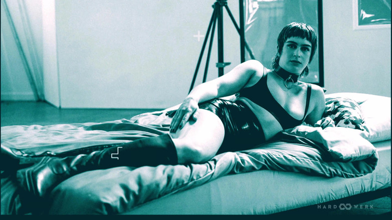 HardWerk: Запитайте мене, трахніть Фрейю