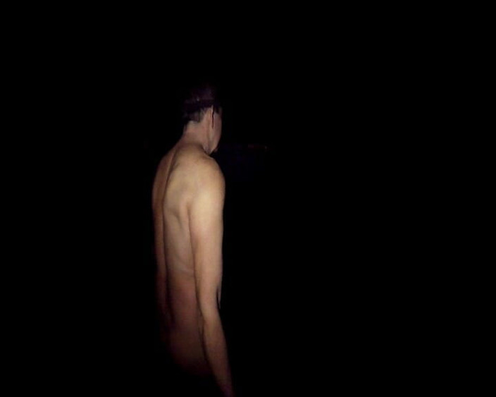 Andy: Fuera en la noche