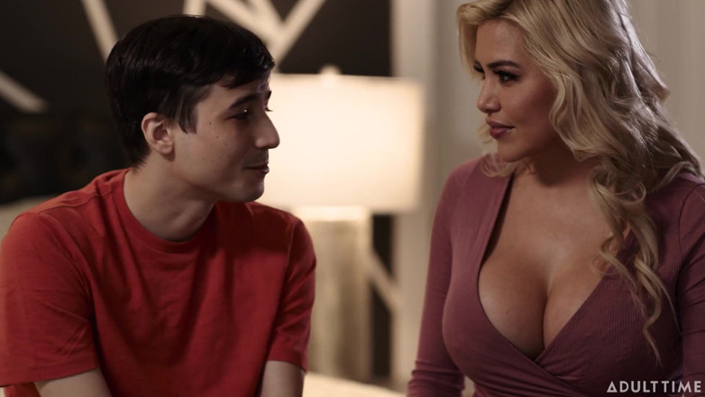 Mommys Boy: Mommy's Boy - Busty Blonde MILF Caitlin Bell Comforts Virgin Stepson...