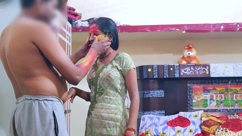 BadAim6: I Fucked the Neighbor's Sister-in-law While Playing Holi in Hindi...
