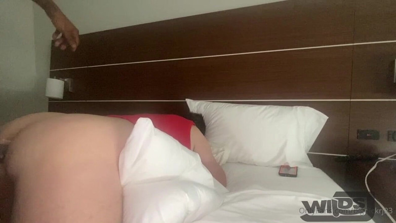 Jwildsxxx: Casado branco cara é dominado por grande pau preto