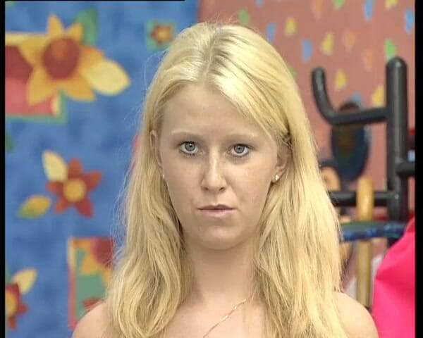 YOUR FIRST PORN: Es ist meine erste schambehaarung - softclipli seksi tina - bu benim...