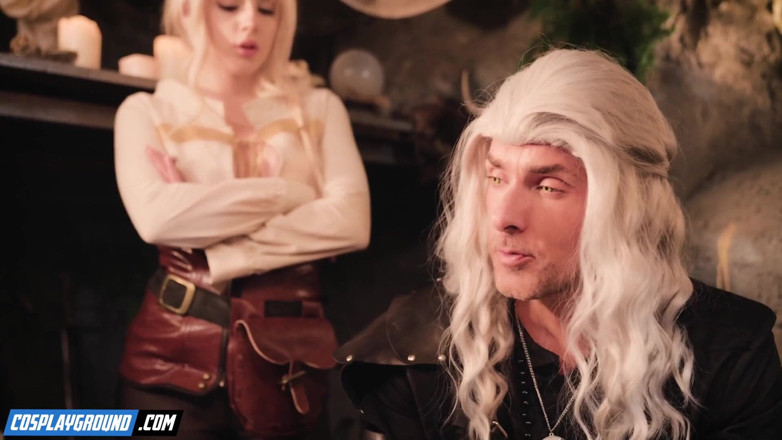 Cosplayground: Geralt se folla a Chloe Amour en el culo y...