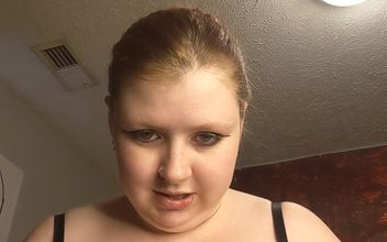 Custom Your Tiny Cock Loves My Cleavage