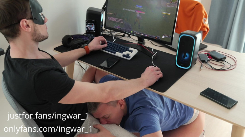 ingwar_1: Un sacco di sesso, un sacco di sperma, posizioni diverse,...