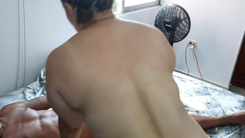 Miller Family: Nevlastní synu, pojď a nech mě ti vykouřit péro