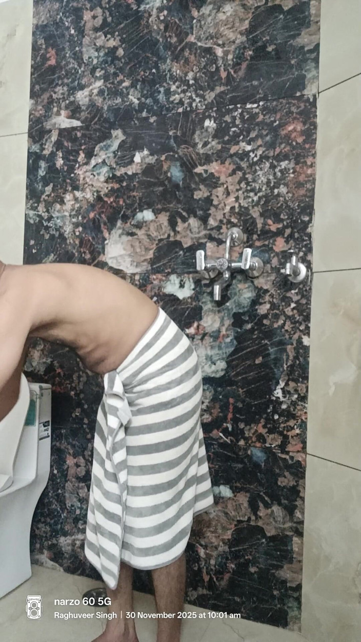 Rajasthani-old-lover: インド警察官の継父