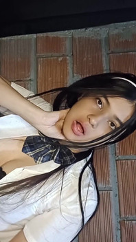 I Borrow My Neighbor's Bathroom and End up Masturbating Really Hard