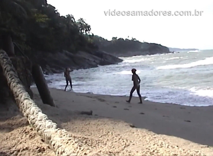 Amateurs videos: Meine freundin oben ohne am strand