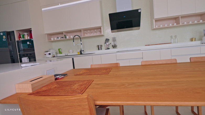 Lily Cute: La sorellastra carina mi ha fatto venire due volte