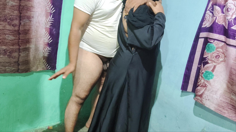 Glaab: aao larkon par chalo is muslim bhaabhi ko chodte hain