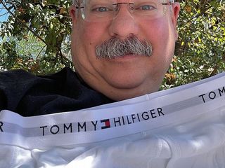 Hand-Free-Daddy-Chub: Его тугое белое нижнее белье
