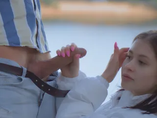 Drago Gvozdik: Risky Blowjob on the Beach