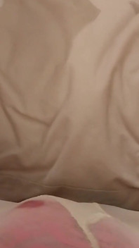 Sissy ist kleine clitty, süßes stöhnen & abspritzen
