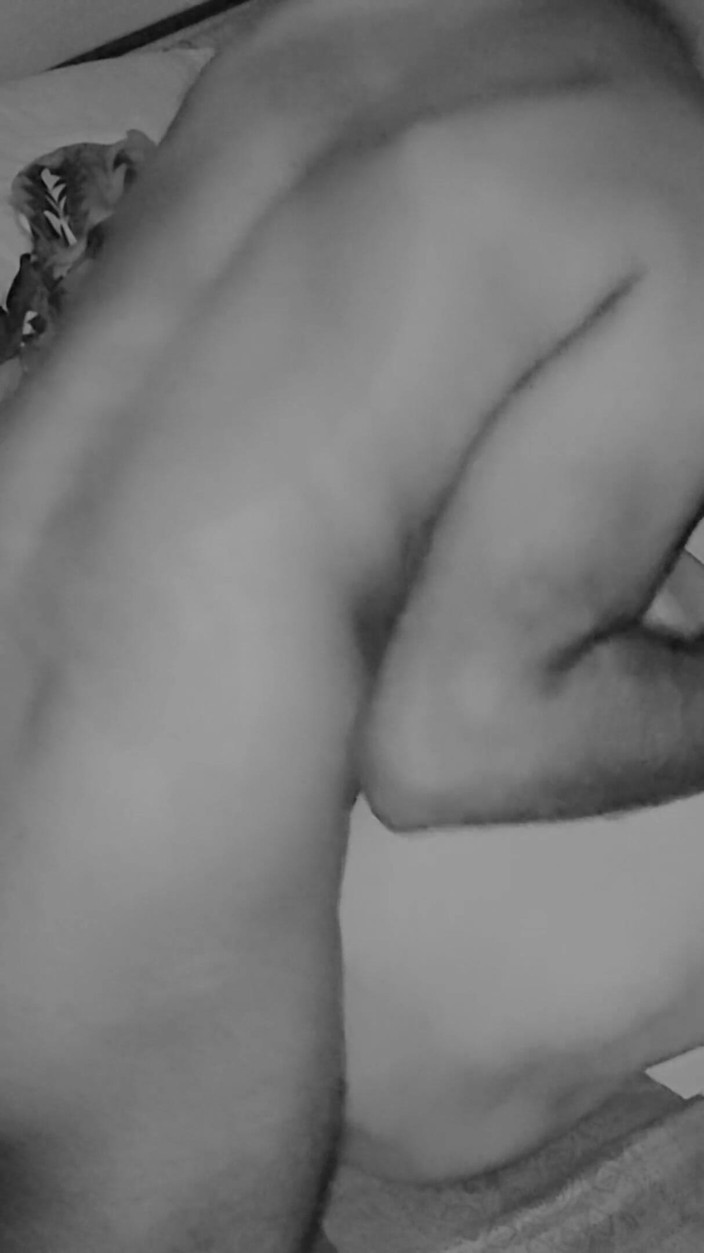 ThreesomeMeenaRocky: Dọn phòng cho bạn một bồn chồn và có thể...