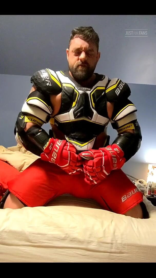 Bruiserwood: I Really Want Someone to Play in Used Hockey Gear...