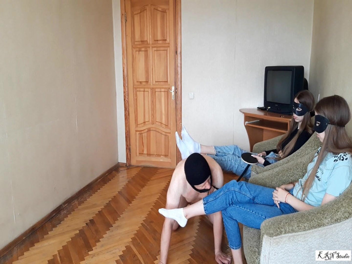 KRNStudio: Séance FFM n° 137 fétichisme des pieds