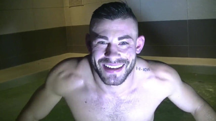 USED BAREBACK BY PORNSTARS HUGE COCK: Juan Perez wurde von neugierigem heterosexuellem jungen roh gefickt