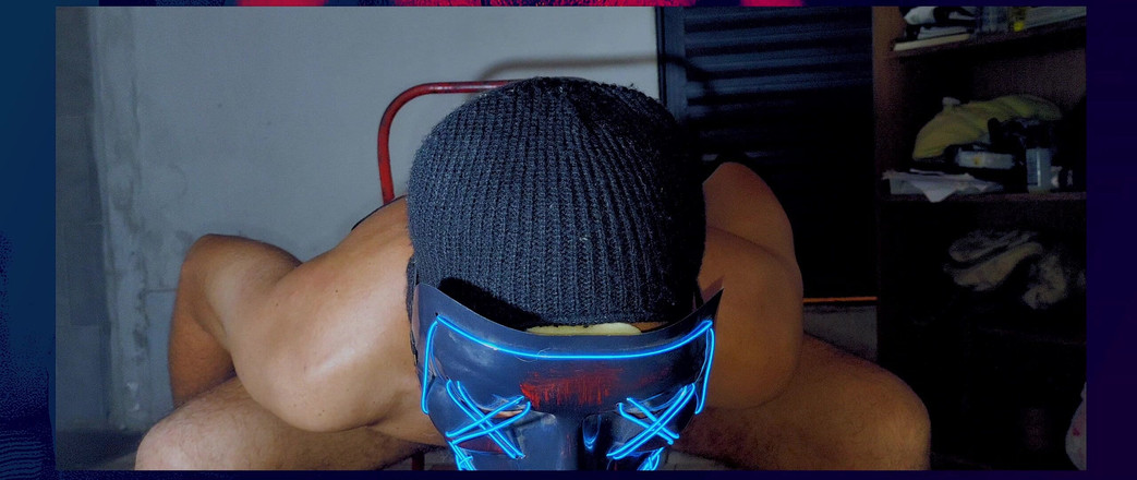 Stink HairyMale: Bertopeng - Kaki &amp; Kasut