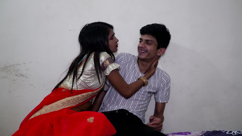 Hot_storys7: Indická desi bhabhi hardcore šuká jako stroj s velkým ptákem