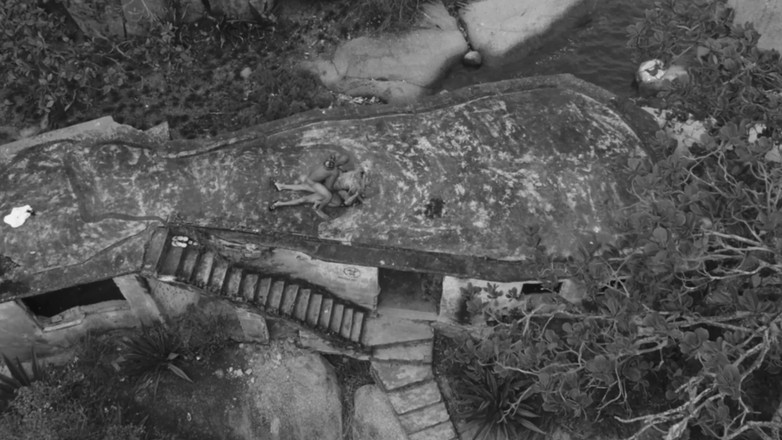 Ellas 4: Deixando leitura para depois