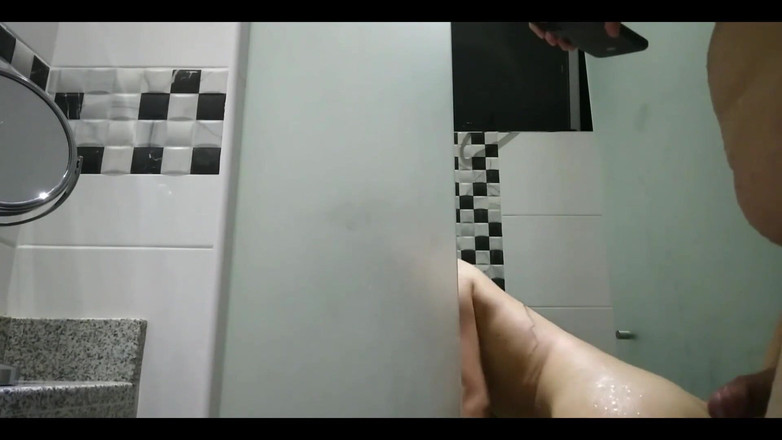 xMilfucker: मैंने अपनी सेक्रेटरी से जो वीडियो एकत्र किए हैं, जो मुझसे सेक्स के बदले उठाने के लिए कह रहे हैं