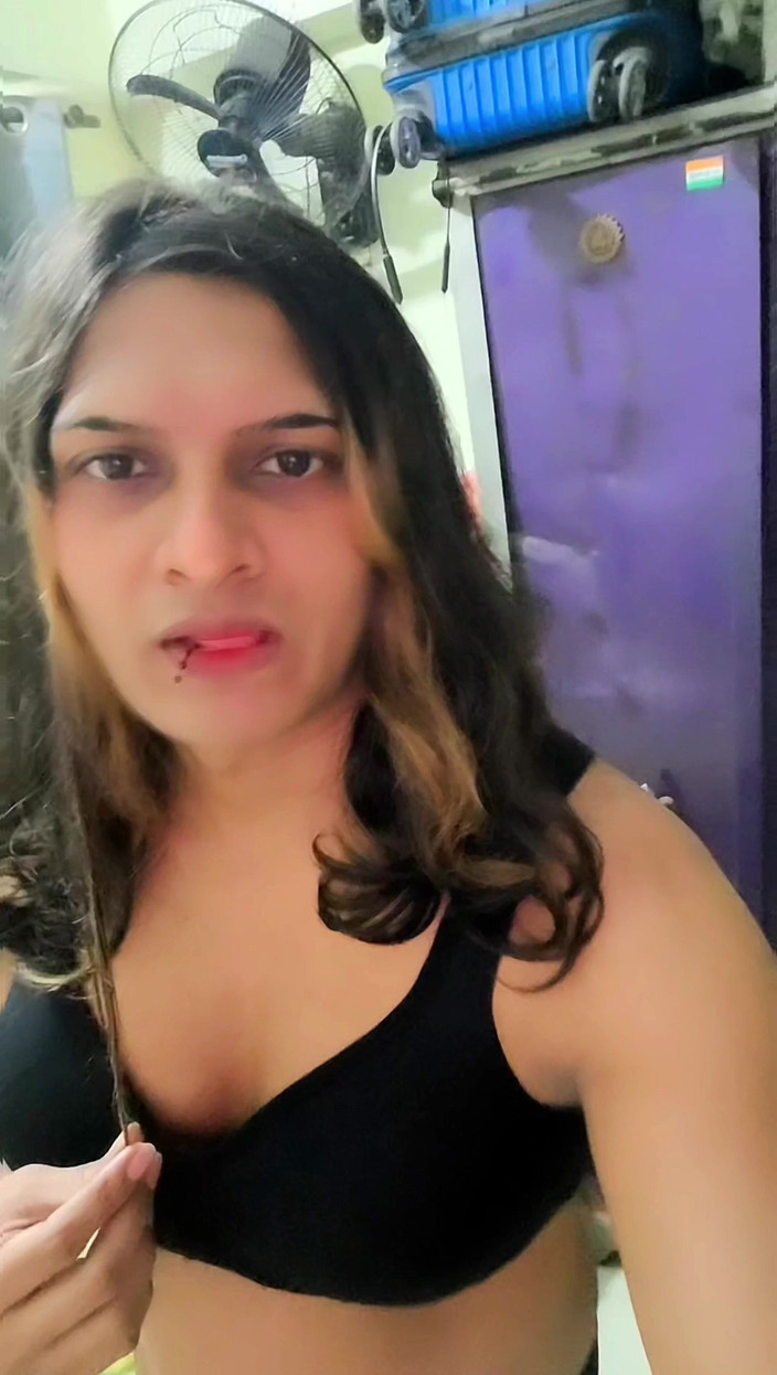 Zoyasazadai: Zoya Shezadi Indický Pandžábský Salwar Oblek, Který Nosím Část 2 Ve Špatné Místnosti,...